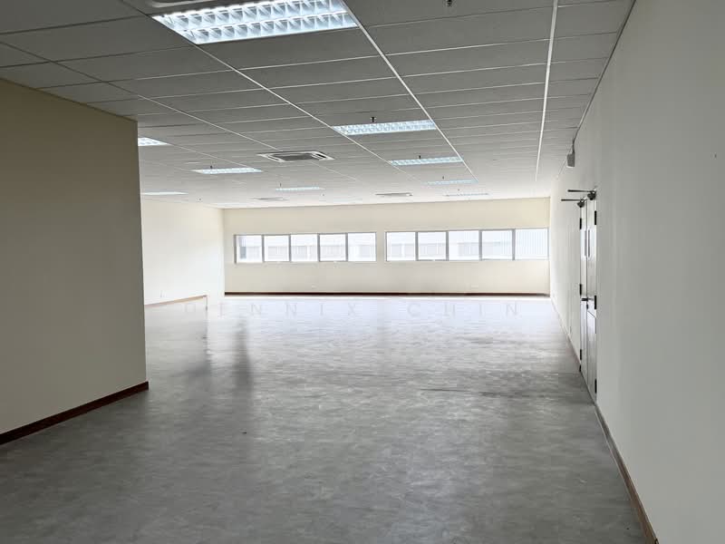 Warehouse for Rent in Seksyen 33 (Shah Alam) - Dennix Chin - Interior - PropertyGuru.com.my