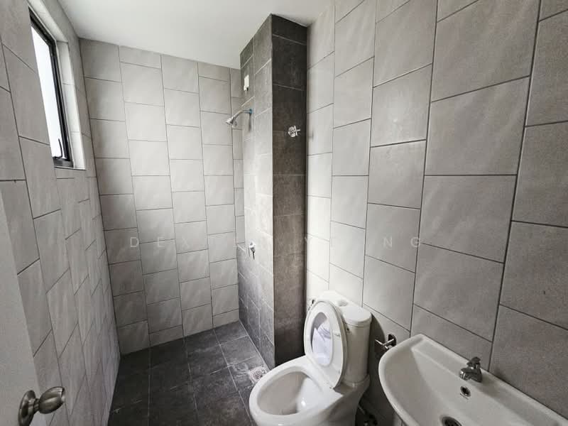 Rumah Kluster untuk Dijual di Setia Ecohill (Semenyih) - Dexter Yeong - Bathroom - PropertyGuru.com.my
