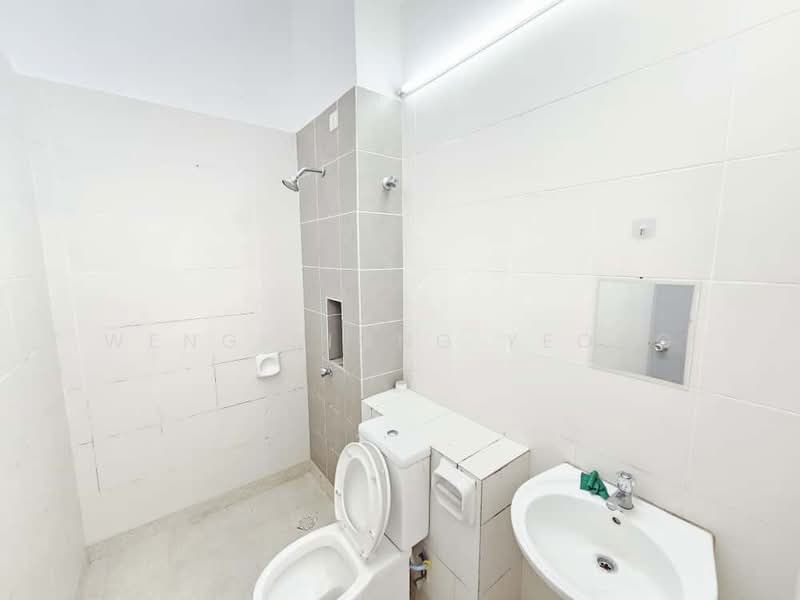 Rumah Teres 2 Tingkat untuk Dijual di Setia Ecohill (Semenyih) - Dexter Yeong - Bathroom - PropertyGuru.com.my