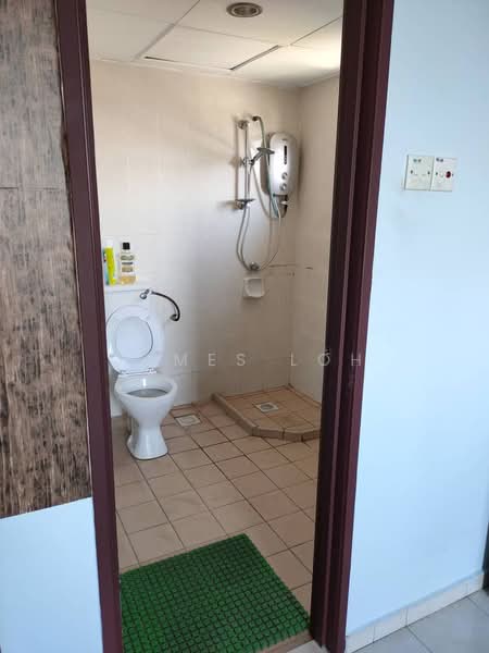 Servis Apartment untuk Dijual di Rhythm Avenue - James Loh - Bathroom - PropertyGuru.com.my