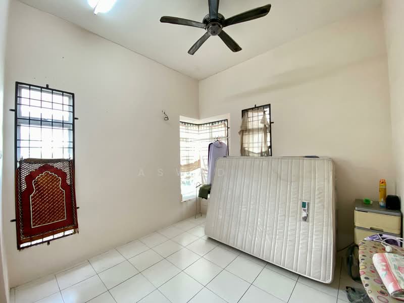 Semi-Detached House for Sale in Taman Laman Kuda (Anak Bukit) - Aswad . - Bedroom - PropertyGuru.com.my