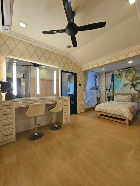 Semi-Detached House for Sale in Austin Perdana (Tebrau) - Han Yong Ang - Bedroom - PropertyGuru.com.my