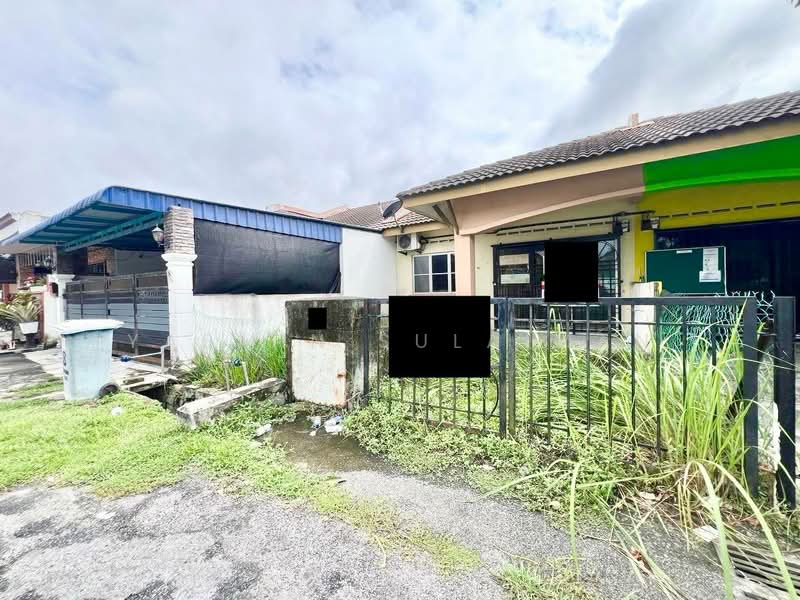 1-storey Terraced House for Sale in Bandar Mahkota Banting (Tanjong Duabelas) - Yasmin Sulaiman - Exterior - PropertyGuru.com.my
