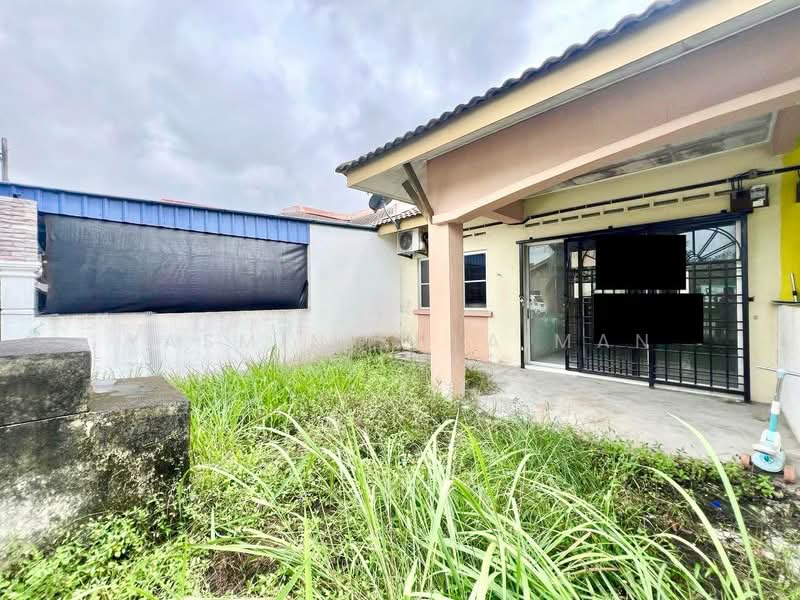 1-storey Terraced House for Sale in Bandar Mahkota Banting (Tanjong Duabelas) - Yasmin Sulaiman - Exterior - PropertyGuru.com.my