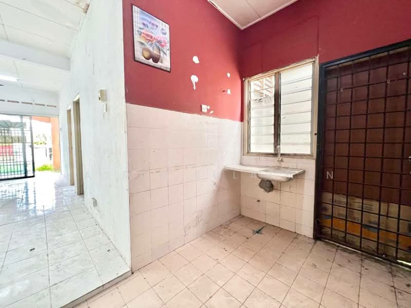 1-storey Terraced House for Sale in Bandar Mahkota Banting (Tanjong Duabelas) - Yasmin Sulaiman - Interior - PropertyGuru.com.my