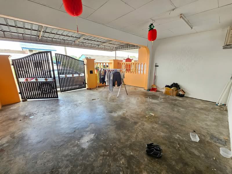 1-storey Terraced House for Sale in Taman Universiti (Skudai) - Wendy Fong - Exterior - PropertyGuru.com.my