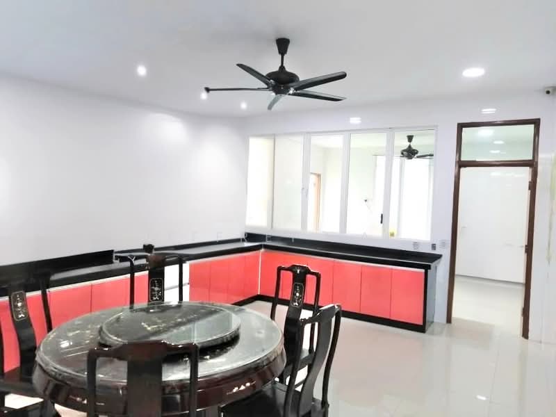 Link Bungalow for Rent in Kuang (Selangor) - Jeffrey Yap - Dining Room - PropertyGuru.com.my