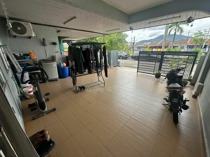 1-storey Terraced House for Sale in Taman Machang Bubok (Bukit Mertajam) - Hong . - Exterior - PropertyGuru.com.my