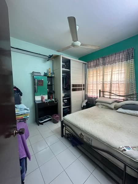 1-storey Terraced House for Sale in Taman Machang Bubok (Bukit Mertajam) - Hong . - Bedroom - PropertyGuru.com.my