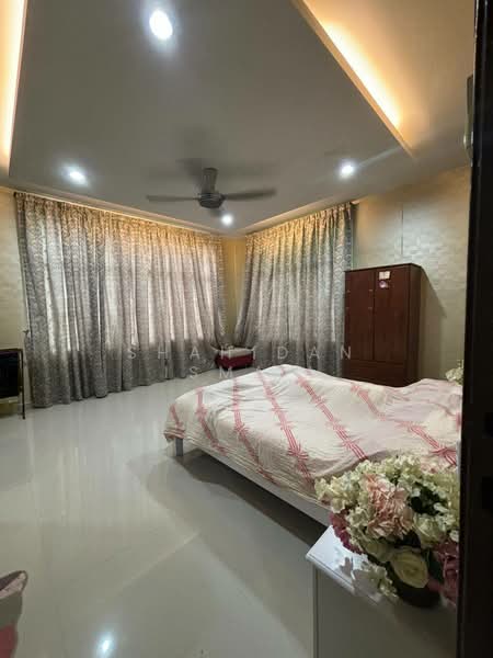 Bungalow for Sale in Gelugor (Penang) - Shahidan Ismail - Bedroom - PropertyGuru.com.my