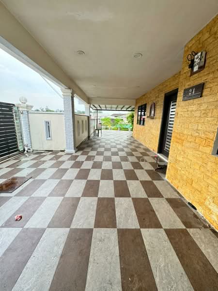 Rumah Teres 1 Tingkat untuk Dijual di Taman Desa Skudai (Skudai) - Daniel Yong - Exterior - PropertyGuru.com.my