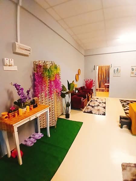 Shop for Rent in Taman Pulai Mutiara (Iskandar Puteri (Nusajaya)) - Herman Chen - Living Room - PropertyGuru.com.my