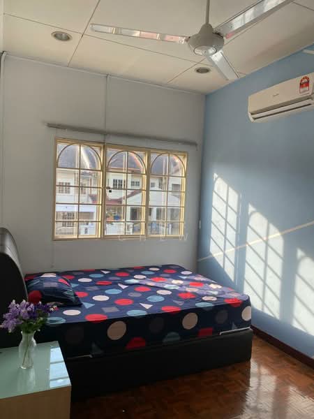 Rumah Teres untuk Dijual di Kota Kemuning (Shah Alam) - Victoria Chew - Bedroom - PropertyGuru.com.my