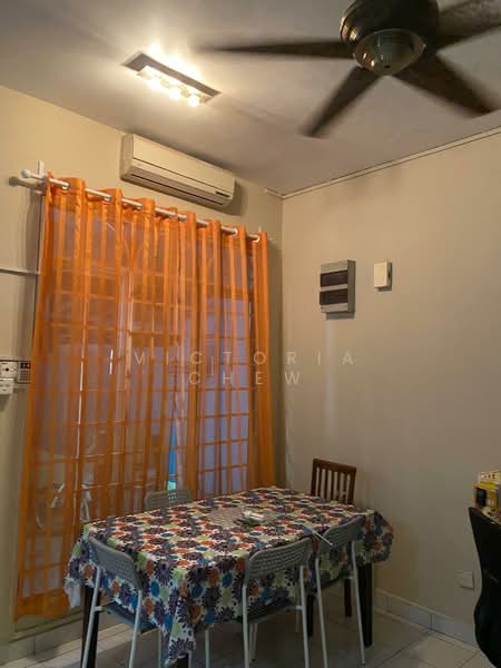 Rumah Teres untuk Dijual di Kota Kemuning (Shah Alam) - Victoria Chew - Dining Room - PropertyGuru.com.my