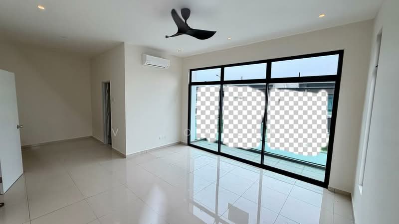 Rumah Teres 2 Tingkat untuk Disewa di Taman Sutera Utama (Skudai) - Victor Lee - Living Room - PropertyGuru.com.my