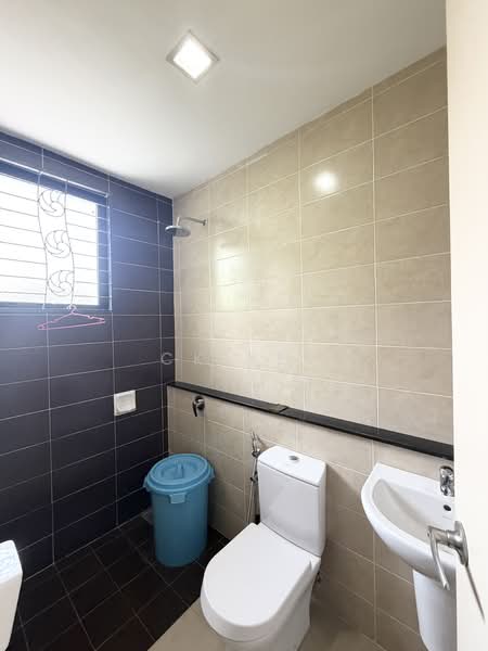 Terraced House for Sale in Bandar Kinrara Seksyen 8 (Bandar Kinrara) - CK Yee - Bathroom - PropertyGuru.com.my