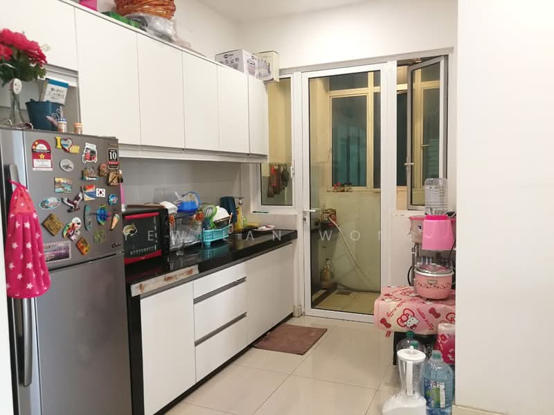Kondominium untuk Dijual di Scenaria @ North Kiara Hills - Yew Lan Wong - Kitchen - PropertyGuru.com.my