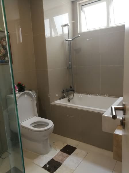 Kondominium untuk Dijual di Scenaria @ North Kiara Hills - Yew Lan Wong - Bathroom - PropertyGuru.com.my