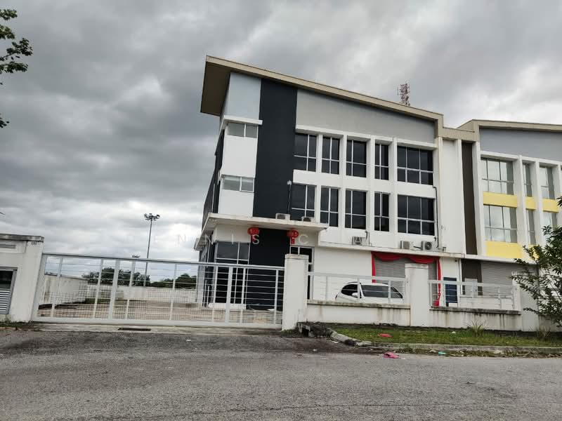 Kilang Terpisah untuk Dijual di Kawasan Perindustrian Balakong (Balakong) - Dennis Chang - Exterior - PropertyGuru.com.my