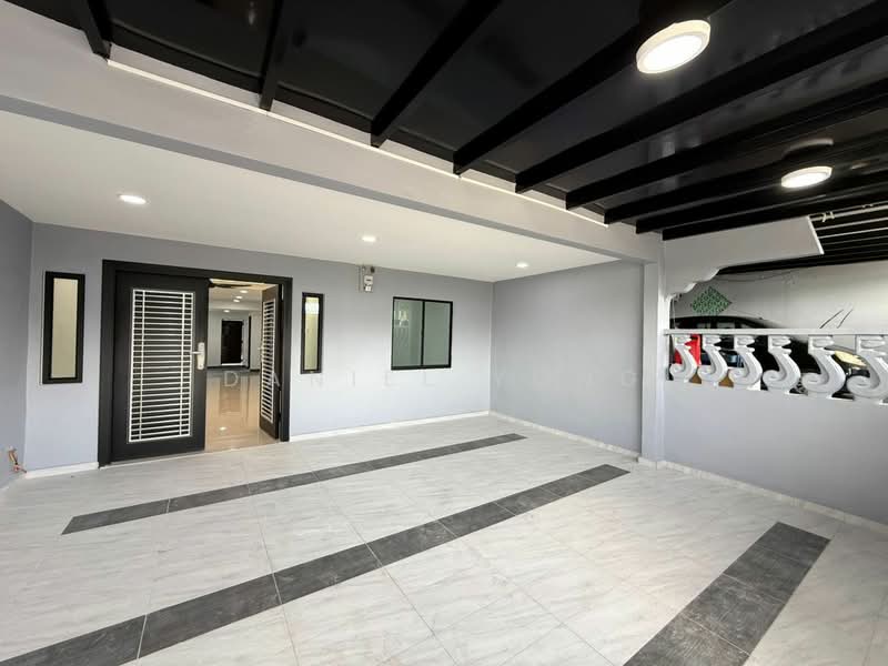 1-storey Terraced House for Sale in Taman Universiti (Skudai) - Daniel Yong - Entrance - PropertyGuru.com.my