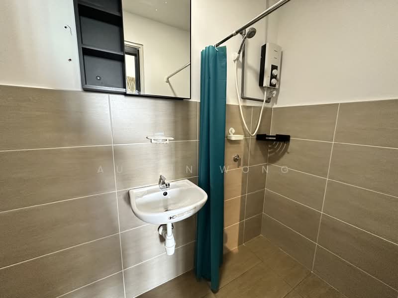 Condominium for Rent at Residensi Gembira 737 - Austin Wong - Bathroom - PropertyGuru.com.my