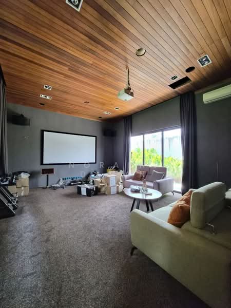 Bungalow for Sale in Saujana Impian (Kajang) - Noraini Dahan - Living Room - PropertyGuru.com.my