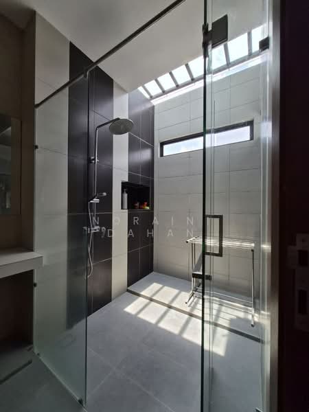Bungalow for Sale in Saujana Impian (Kajang) - Noraini Dahan - Bathroom - PropertyGuru.com.my