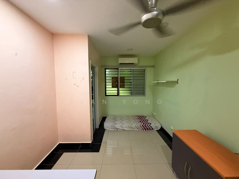 Rumah Teres 2 Tingkat untuk Dijual di Taman Daya (Kepong) - Sean Yong - Bedroom - PropertyGuru.com.my