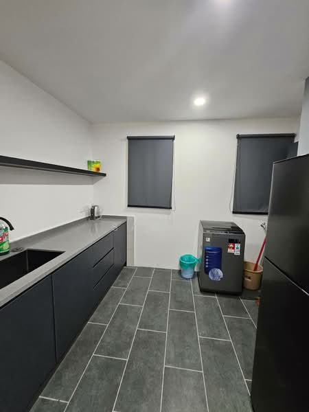 Service Residence for Rent at Piccadilly - Sam . - Kitchen - PropertyGuru.com.my