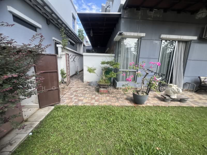 Rumah Berkembar untuk Dijual di Taman Anggun 3 (Rawang) - Chong Ming Ming - Exterior - PropertyGuru.com.my