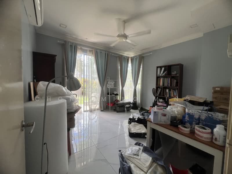 Rumah Berkembar untuk Dijual di Taman Anggun 3 (Rawang) - Chong Ming Ming - Living Room - PropertyGuru.com.my