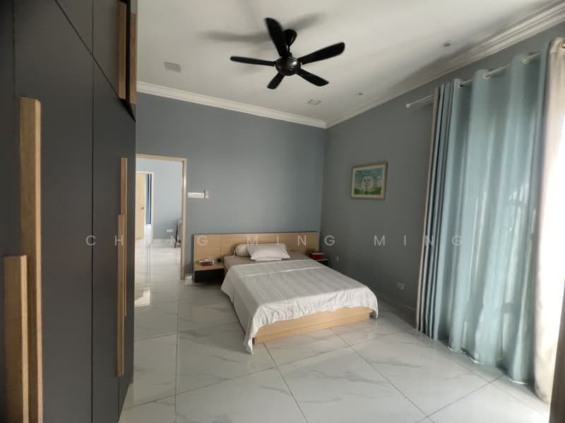 Rumah Berkembar untuk Dijual di Taman Anggun 3 (Rawang) - Chong Ming Ming - Bedroom - PropertyGuru.com.my