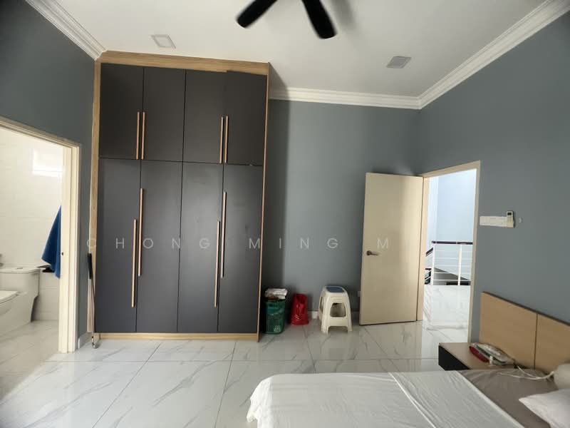 Rumah Berkembar untuk Dijual di Taman Anggun 3 (Rawang) - Chong Ming Ming - Bedroom - PropertyGuru.com.my