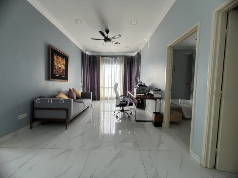 Rumah Berkembar untuk Dijual di Taman Anggun 3 (Rawang) - Chong Ming Ming - Living Room - PropertyGuru.com.my