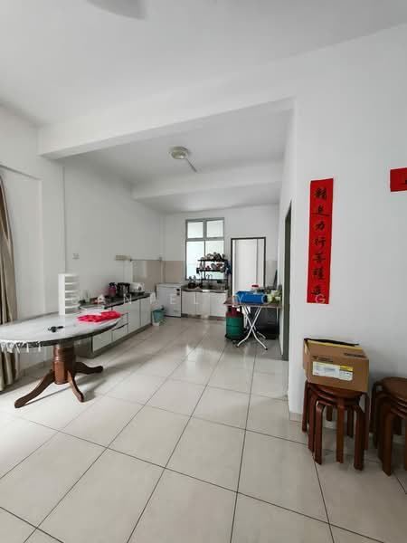 Rumah Kluster untuk Dijual di Skudai (Johor) - Daniel Yong - Kitchen - PropertyGuru.com.my