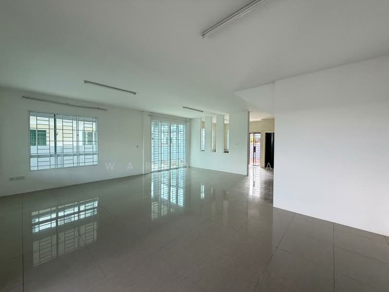 Semi-Detached House for Sale in Taman Uni Central (Samarahan) - Warron Sia - PropertyGuru.com.my