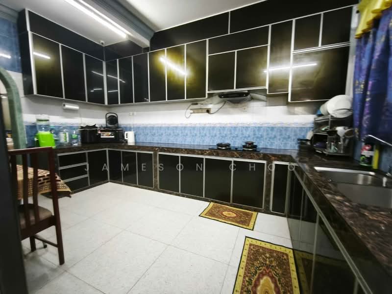Rumah Teres 2 Tingkat untuk Dijual di Taman Desa Skudai (Skudai) - Jameson Choo - Kitchen - PropertyGuru.com.my
