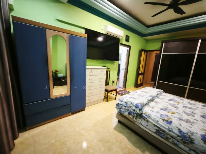 Rumah Teres 2 Tingkat untuk Dijual di Taman Desa Skudai (Skudai) - Jameson Choo - Bedroom - PropertyGuru.com.my