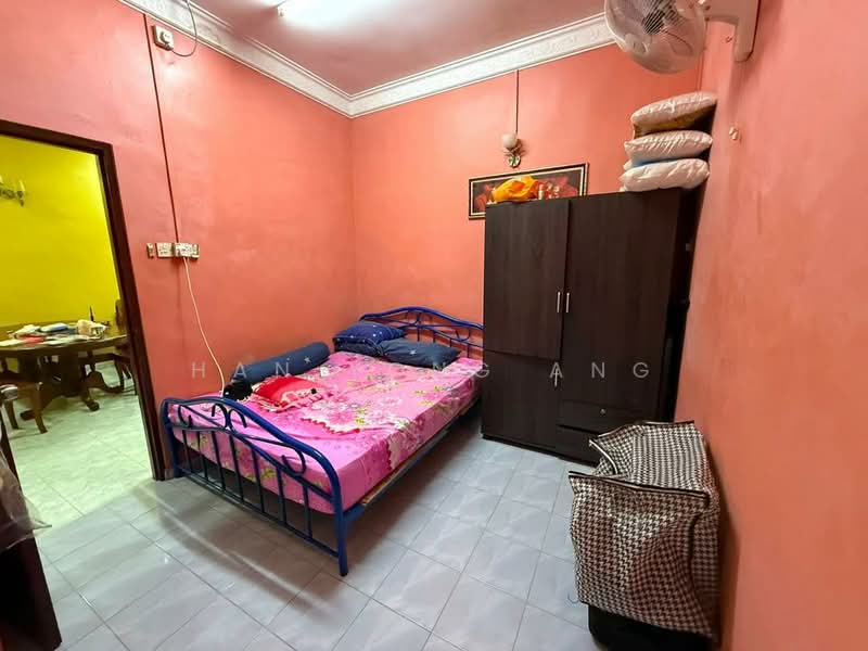 1-storey Terraced House for Sale in Kulai (Johor) - Han Yong Ang - Bedroom - PropertyGuru.com.my