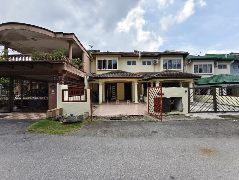 2-storey Terraced House for Sale in Taman Keramat Permai (Ulu Kelang) - Azli Ibrahim - Exterior - PropertyGuru.com.my