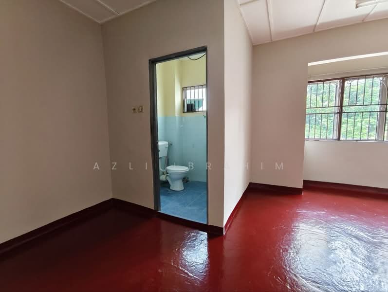 2-storey Terraced House for Sale in Taman Keramat Permai (Ulu Kelang) - Azli Ibrahim - Interior - PropertyGuru.com.my