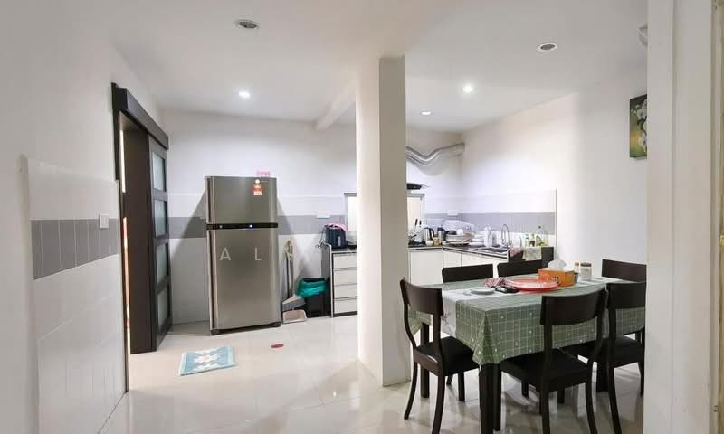 Condominium for Sale at D'Piazza - Alvin Sim - Kitchen - PropertyGuru.com.my