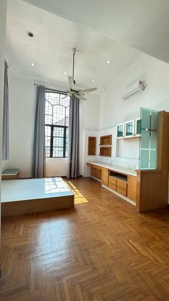 Rumah Berkembar untuk Dijual di Ulu Tiram (Johor) - Jas Tay - Bedroom - PropertyGuru.com.my