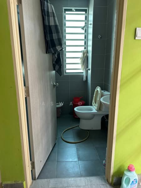 Semi-Detached House for Sale in Bertam Perdana 2 (Kepala Batas) - Aswad . - Bathroom - PropertyGuru.com.my