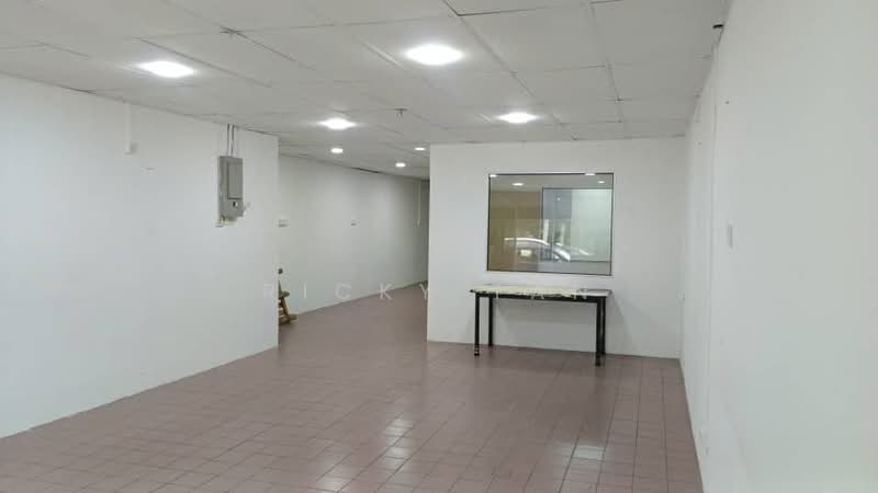 Kedai untuk Disewa di Taman Damai Mewah (Kajang) - Ricky Tan - Interior - PropertyGuru.com.my