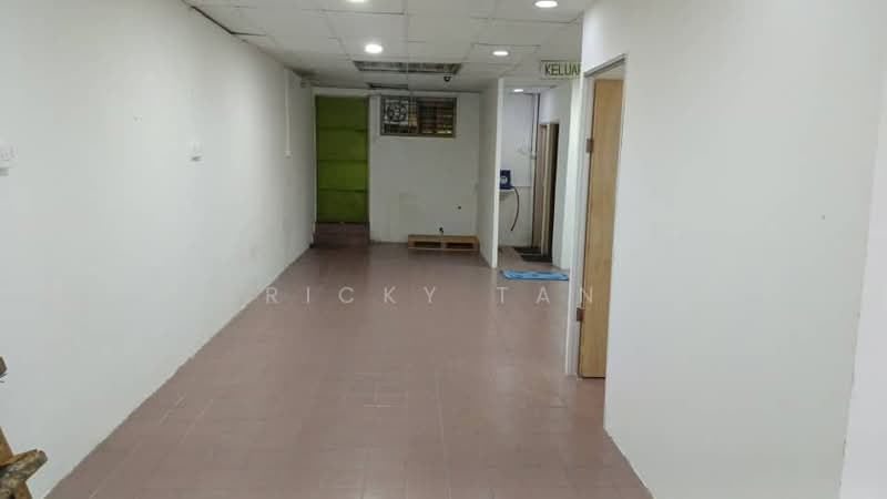 Kedai untuk Disewa di Taman Damai Mewah (Kajang) - Ricky Tan - Interior - PropertyGuru.com.my