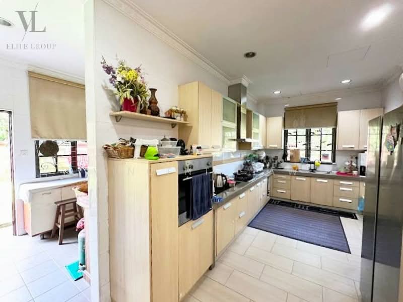 Rumah Banglo untuk Dijual di Seksyen 9 (Kota Damansara) - Vincent Liaw - Kitchen - PropertyGuru.com.my