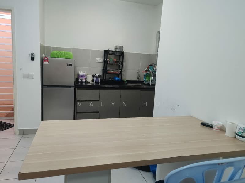Pangsapuri untuk Disewa di Harmoni @ Eco Majestic - Valyn Ho - Kitchen - PropertyGuru.com.my