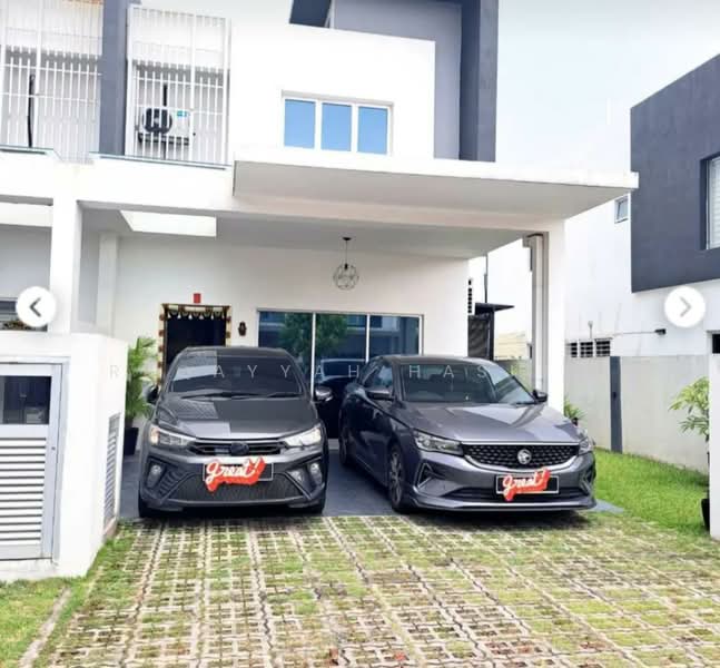 2-storey Terraced House for Sale in Cybersouth (Dengkil) - Ruqayyah Hashim - Exterior - PropertyGuru.com.my