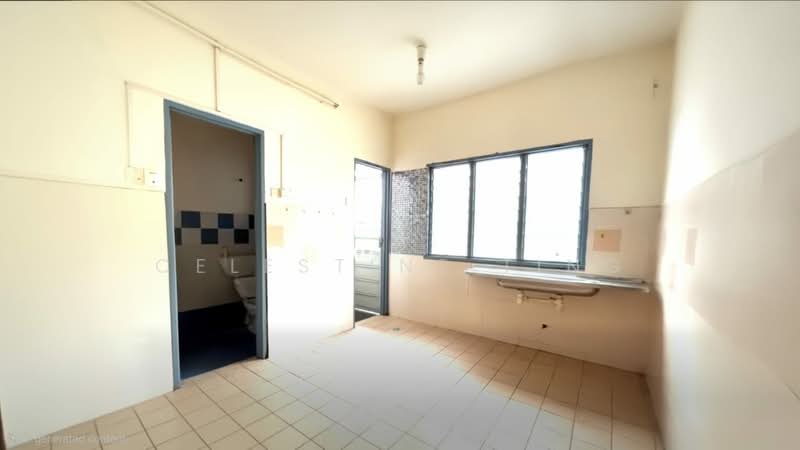2-storey Terraced House for Sale in Taman Kajang Perdana (Kajang) - Celestine Ting - Kitchen - PropertyGuru.com.my